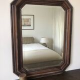 Beveled mirror with molded wooden frame - 87x67 cm