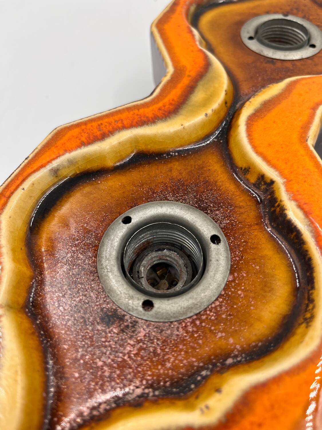 Pan ceramic wall light