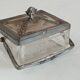 Biscuit tin