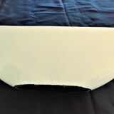 Empty white pocket oval shape