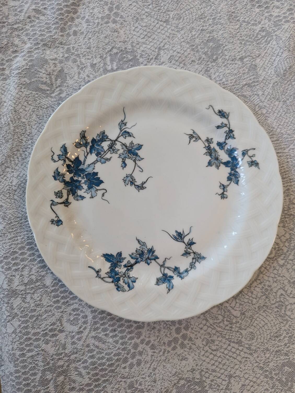 9 L.Bernardaud porcelain dessert plates