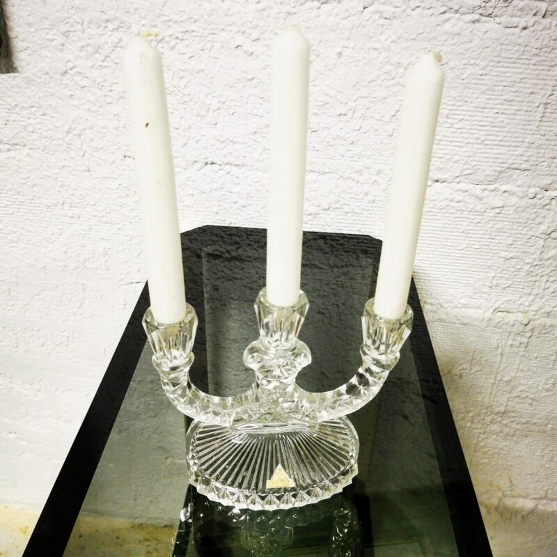 3-arm glass candlestick Reference: 657 In stock: 2 Products 29.00 € Amount shoppin