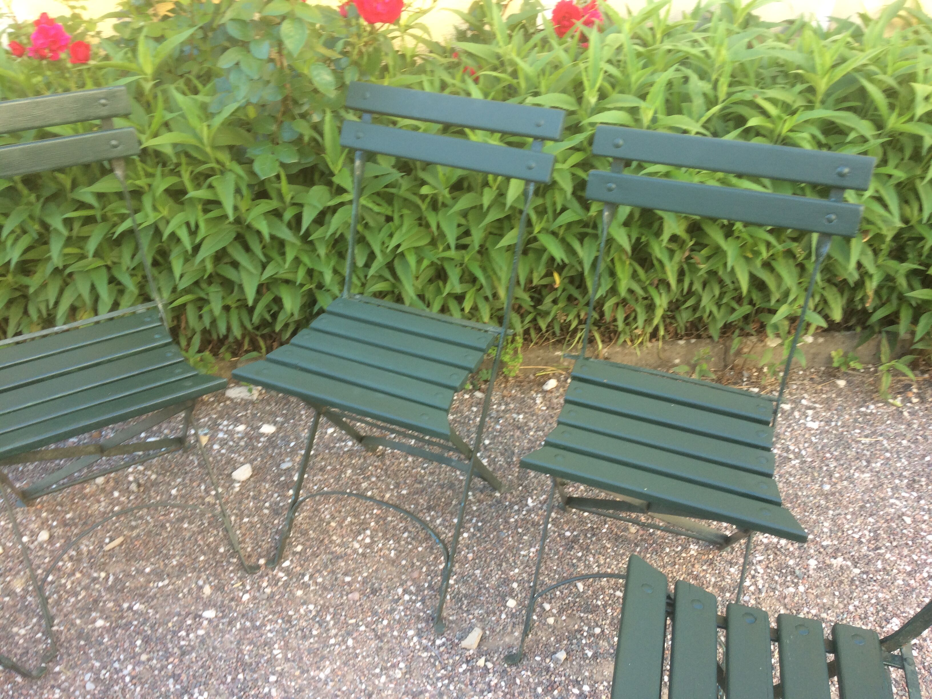 Garden folding chairs