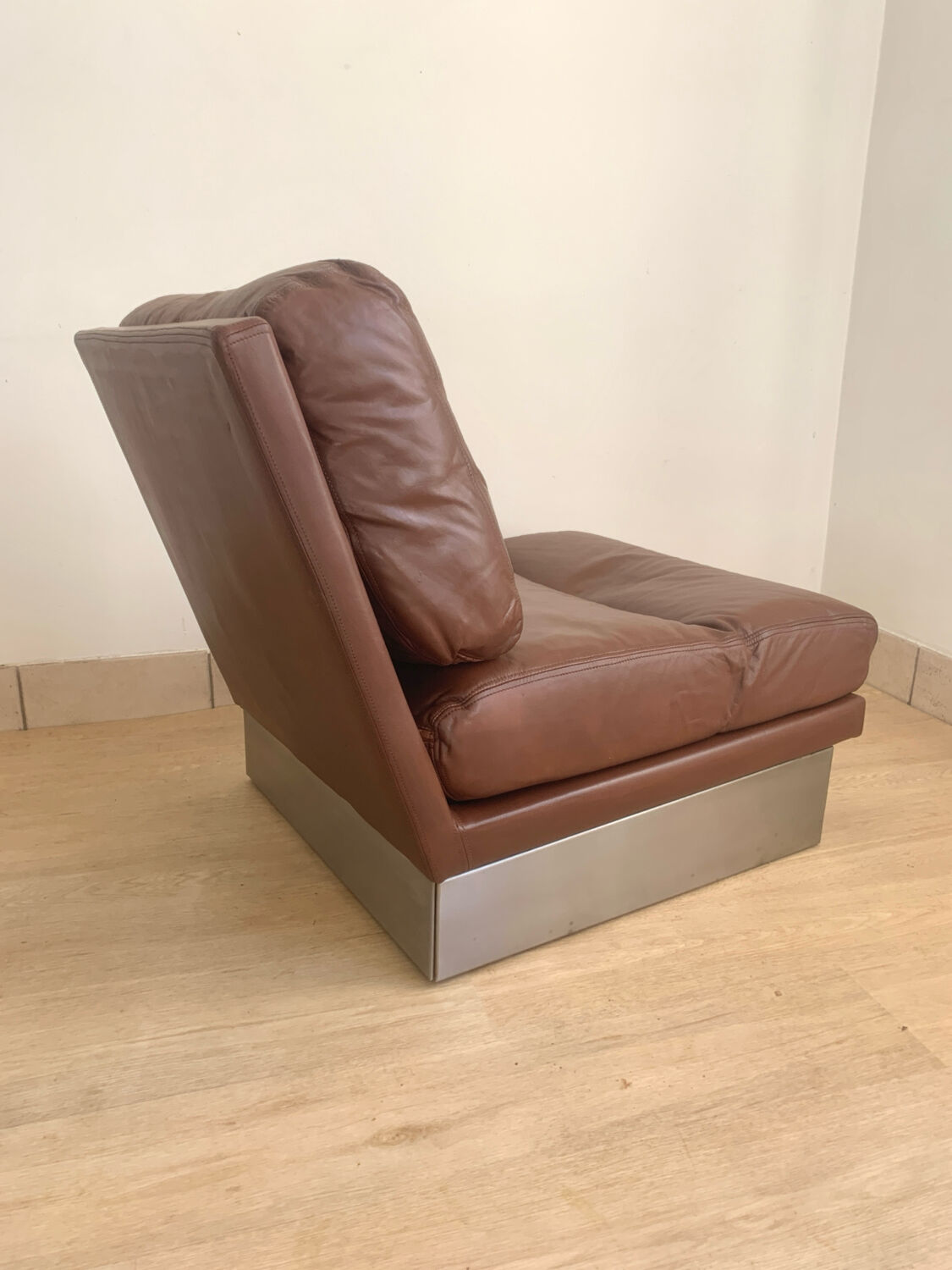 Vintage leather armchair Jacques Charpentier