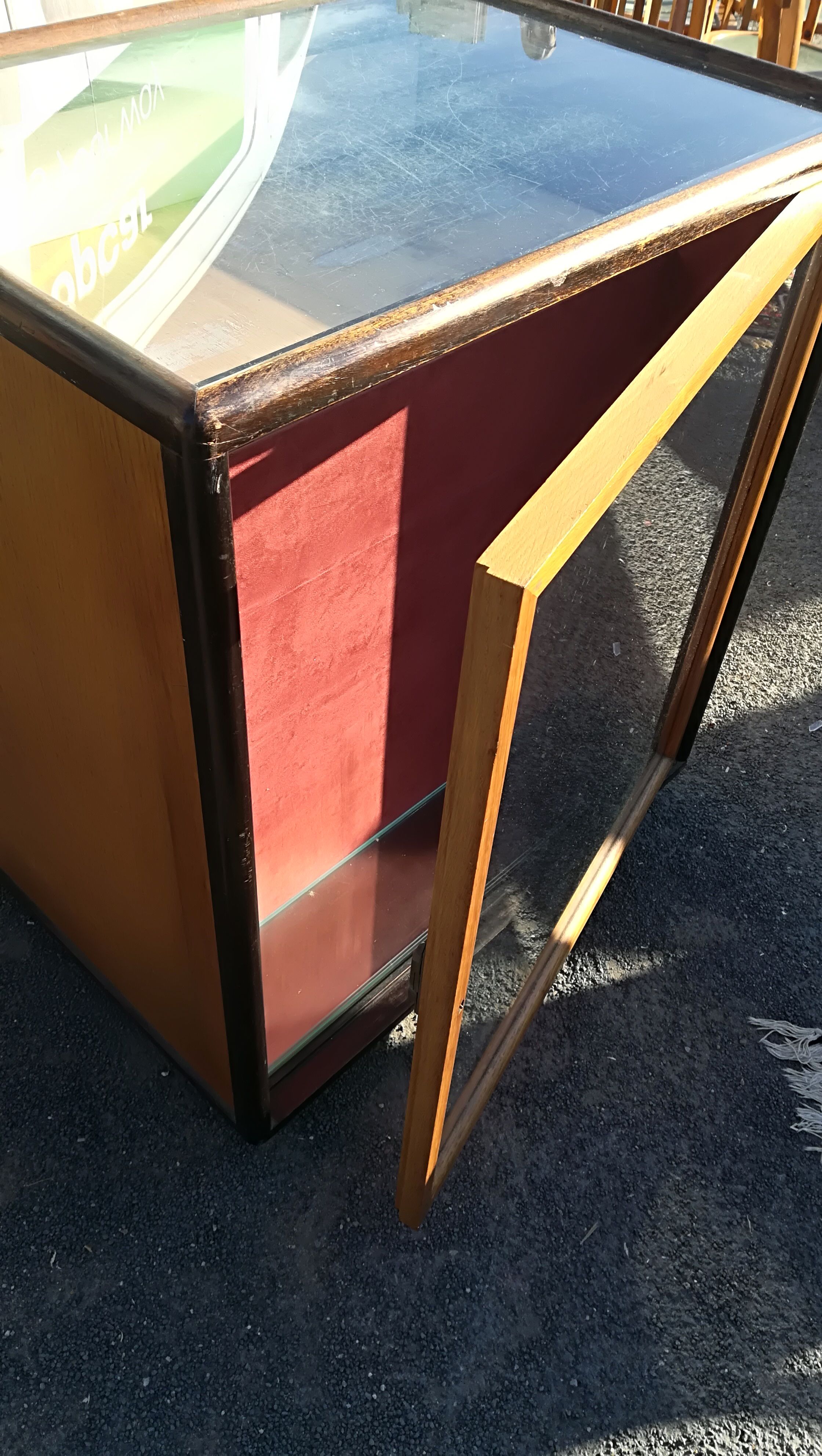 Counter/showcase year 1950