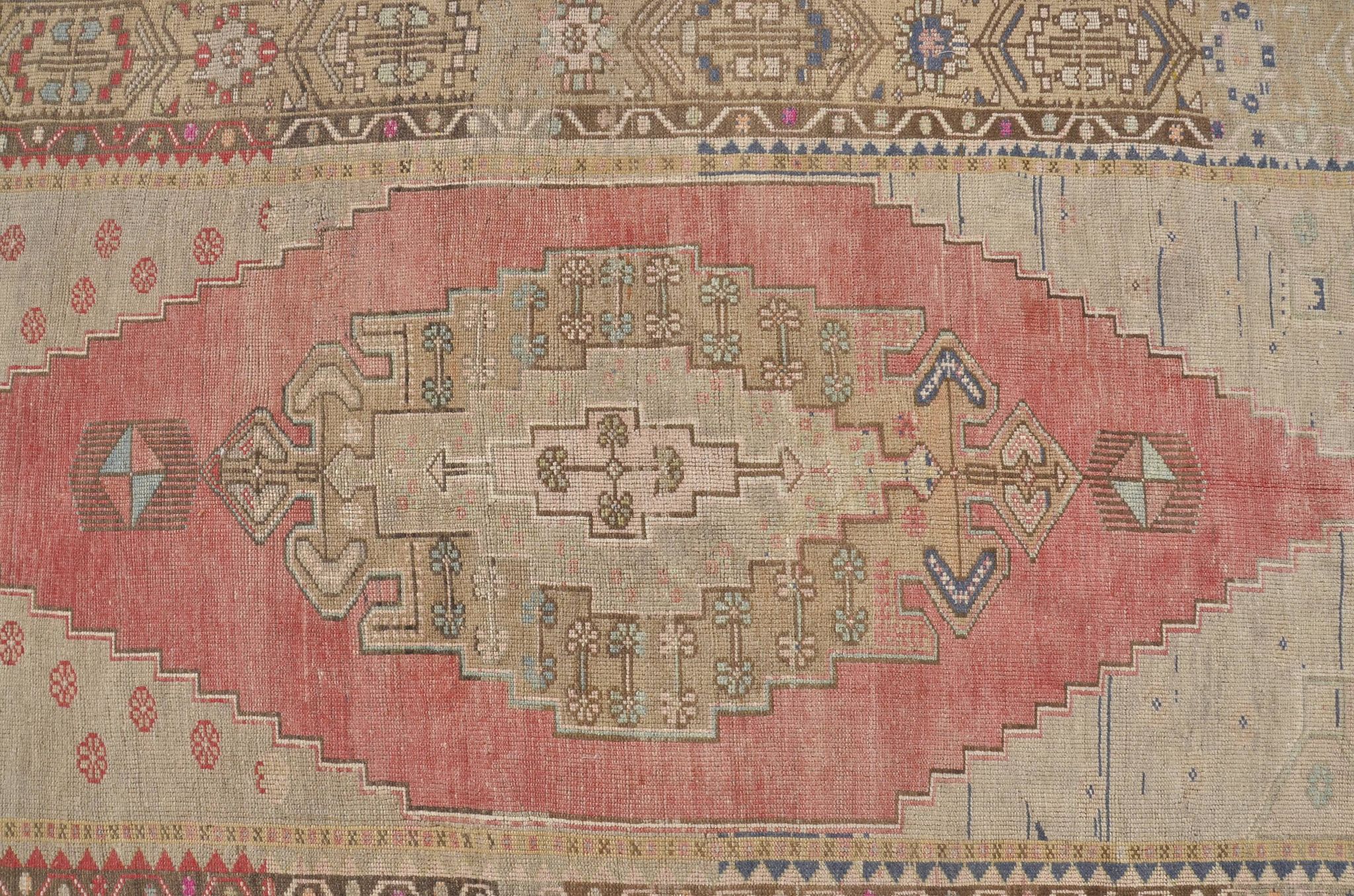 Tapis vintage en laine