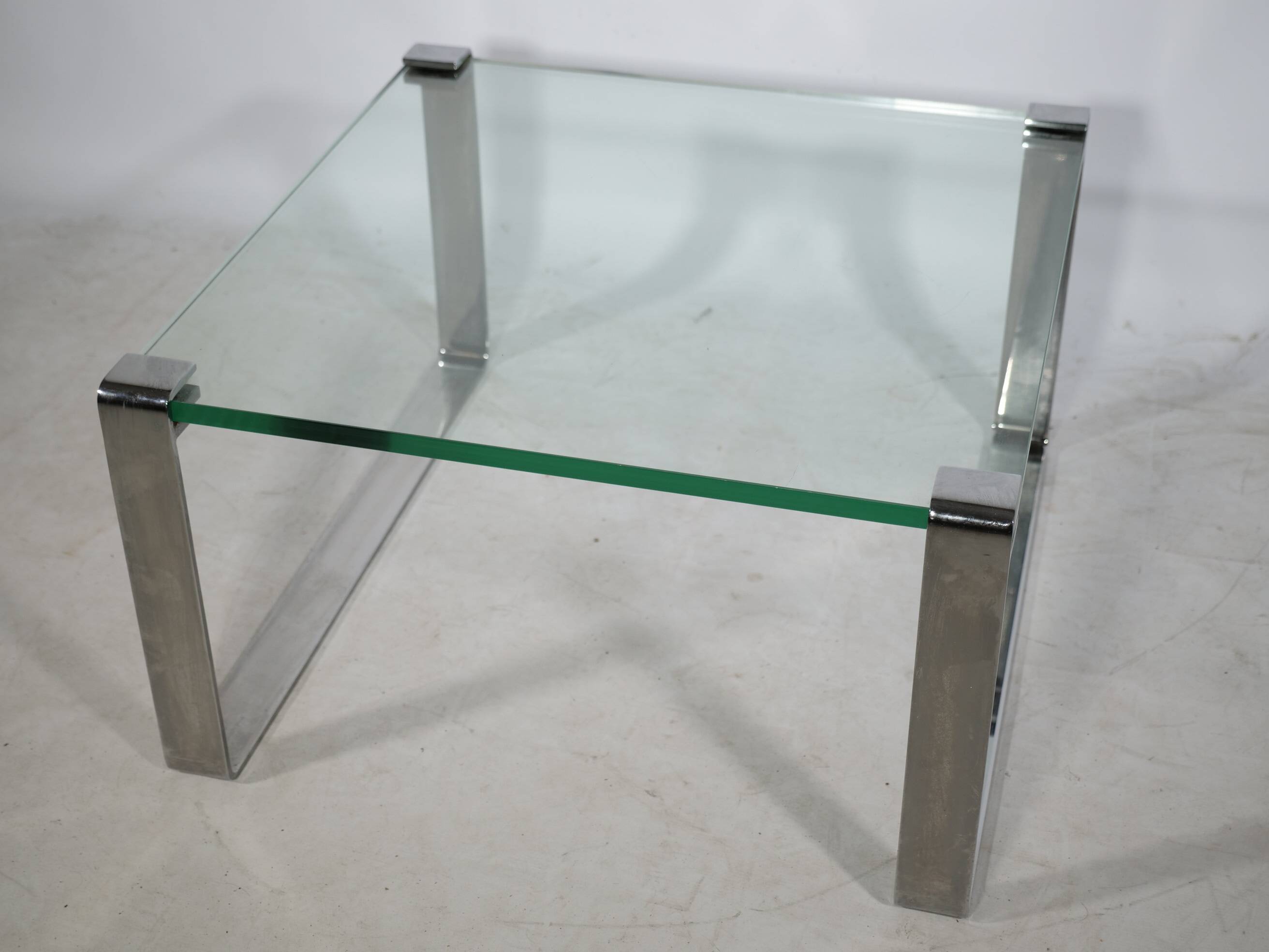 Table basse étroite en verre chromé Draenert 1022 années 1970