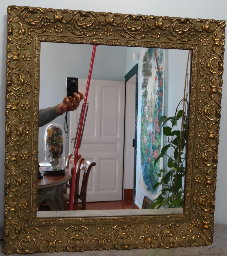 Golden stucco mirror 55 x 60 cm
