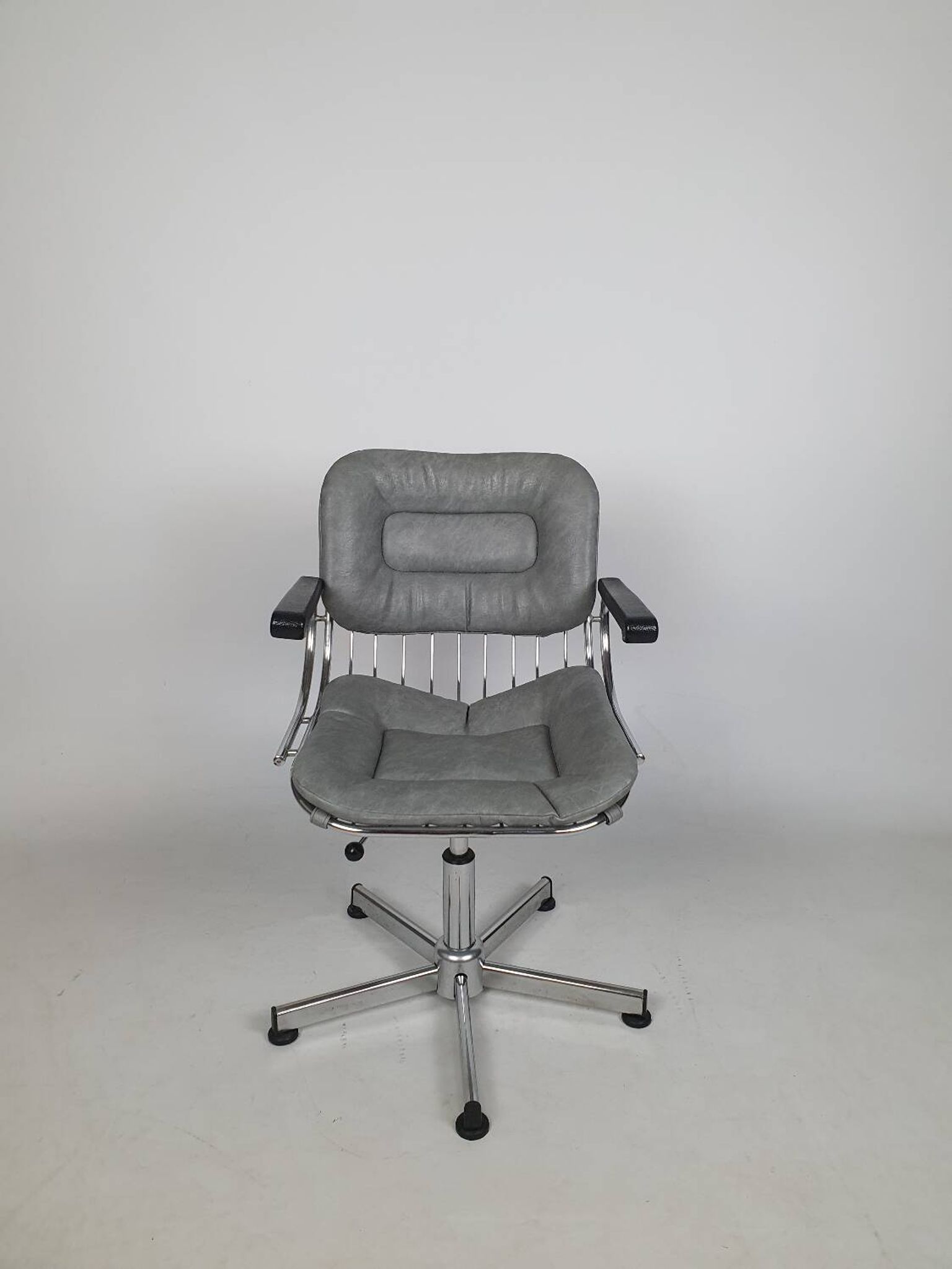 Vintage chrome swivel armchair