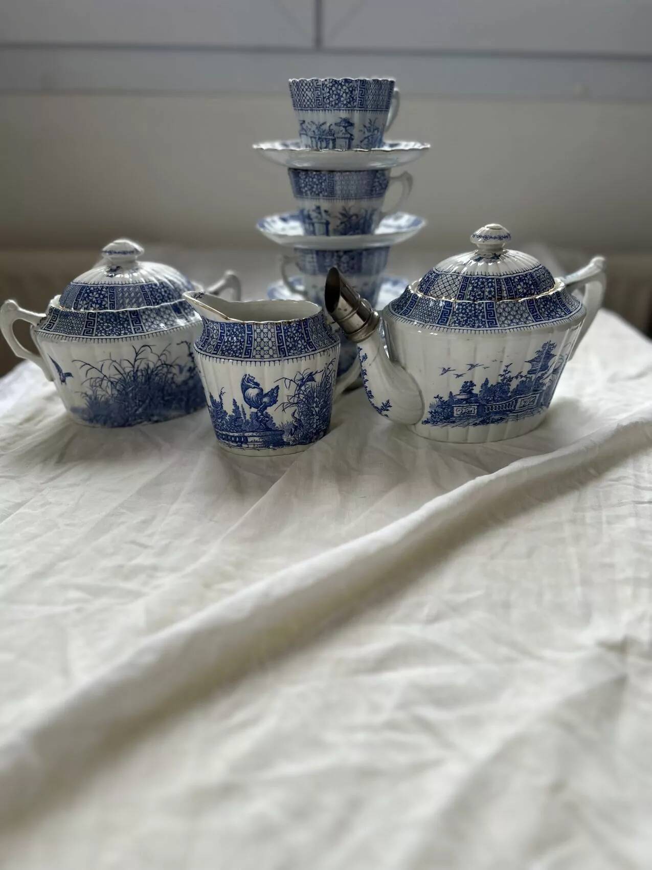 Antique tea service KG Lunéville late 19th century – Antique decoration – French earthenware