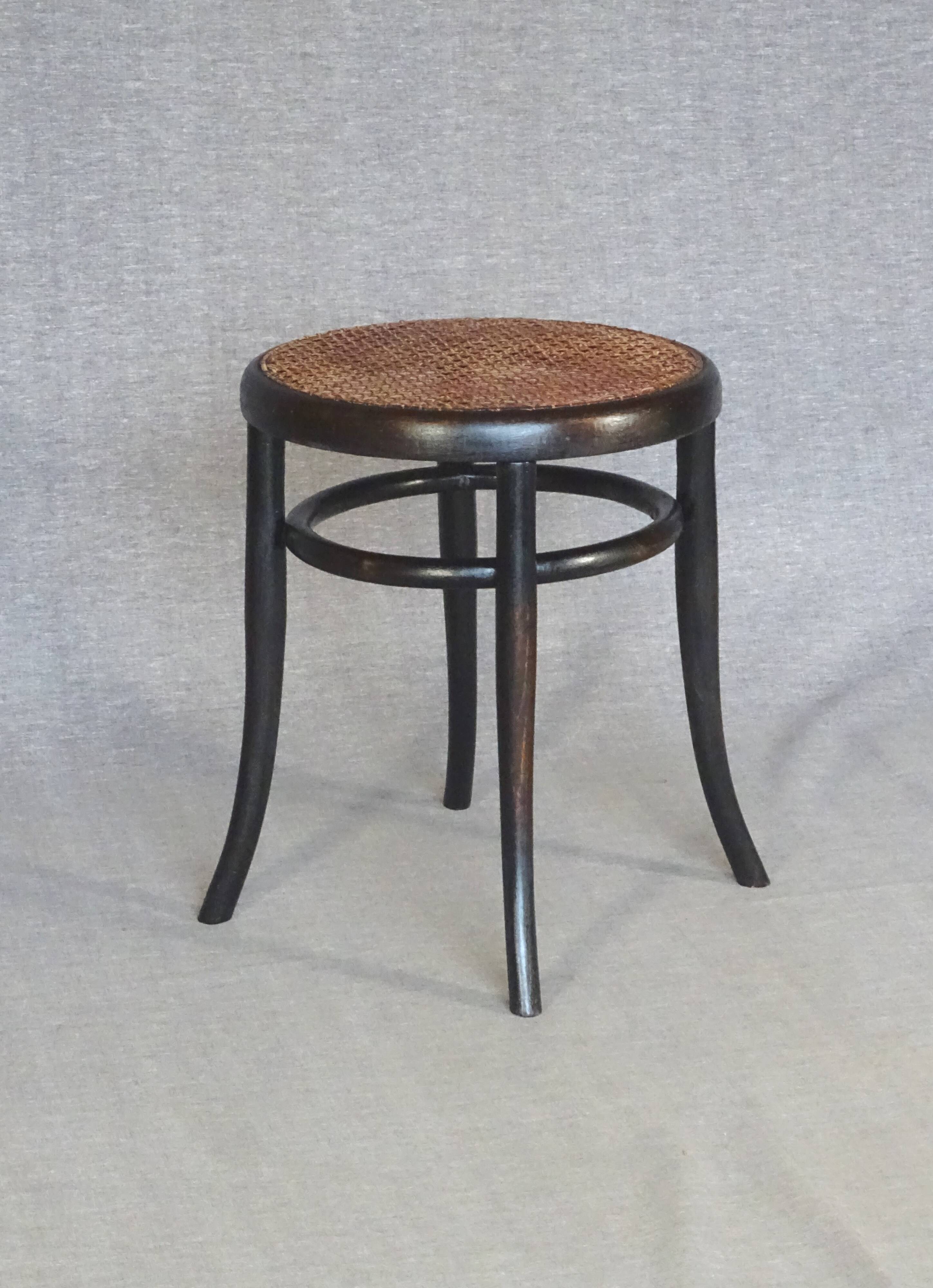 Tabouret bistrot en bois-courbé par LEBRUN, 1890, No Thonet