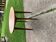 Table d'appoint mid-century marron en bois massif, style 1960s tripode