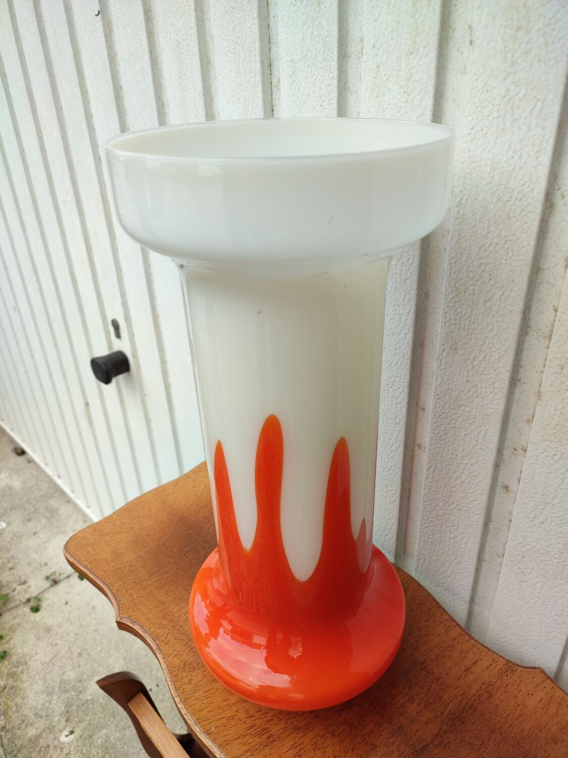 Vase opaline verre orange et blanc vintage