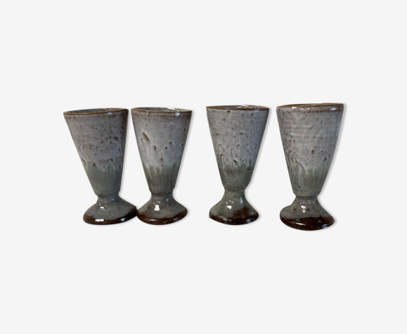Ensemble de 4 tasses en grès gris