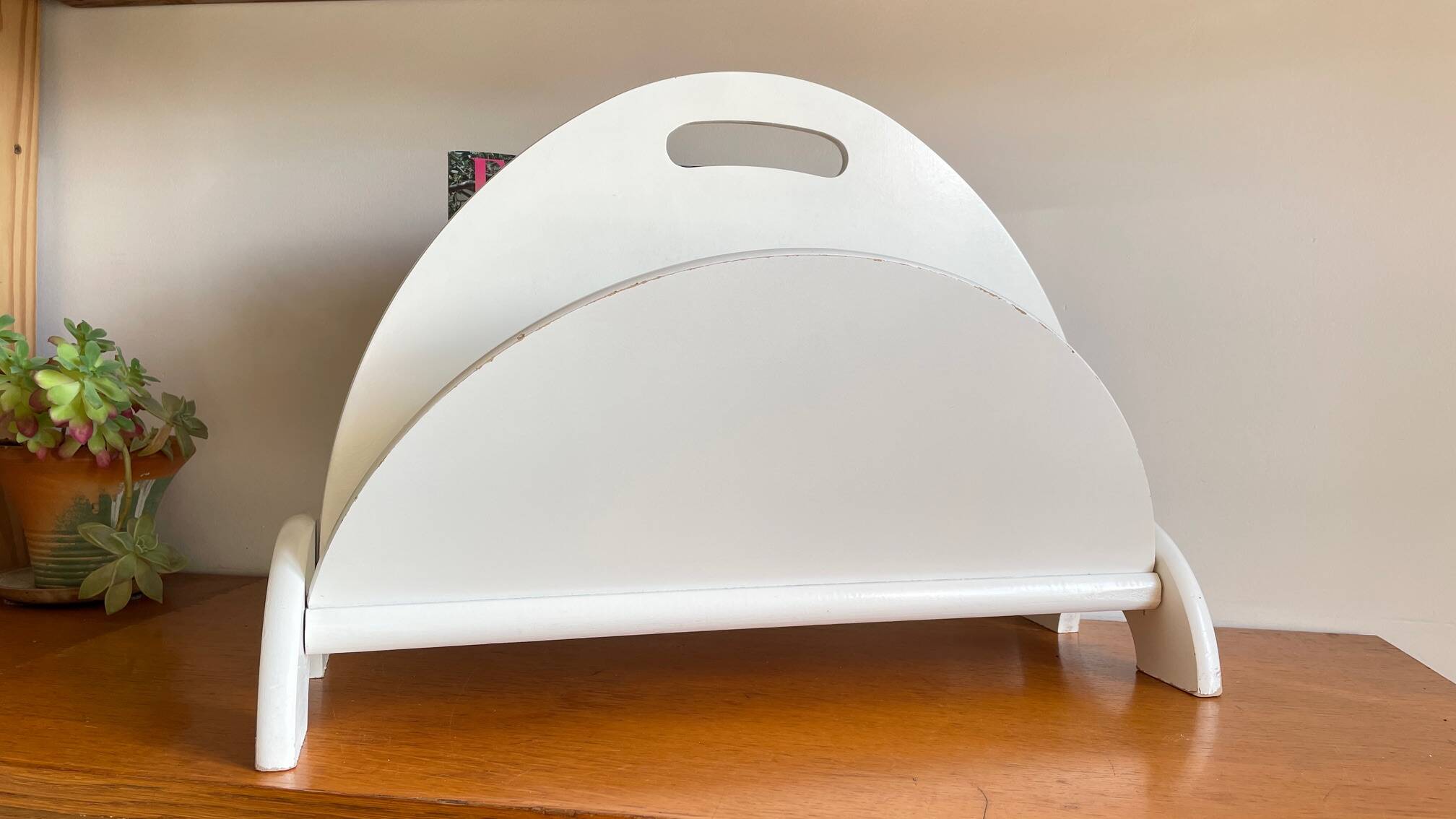 White Magazine Rack 1980s Design