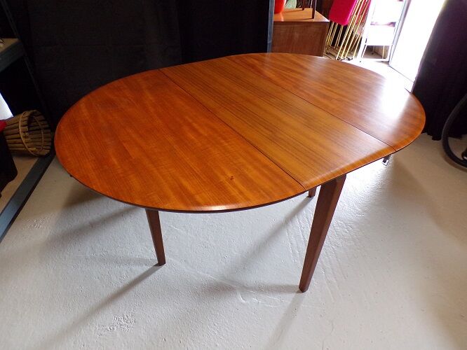 Table scandinave vintage