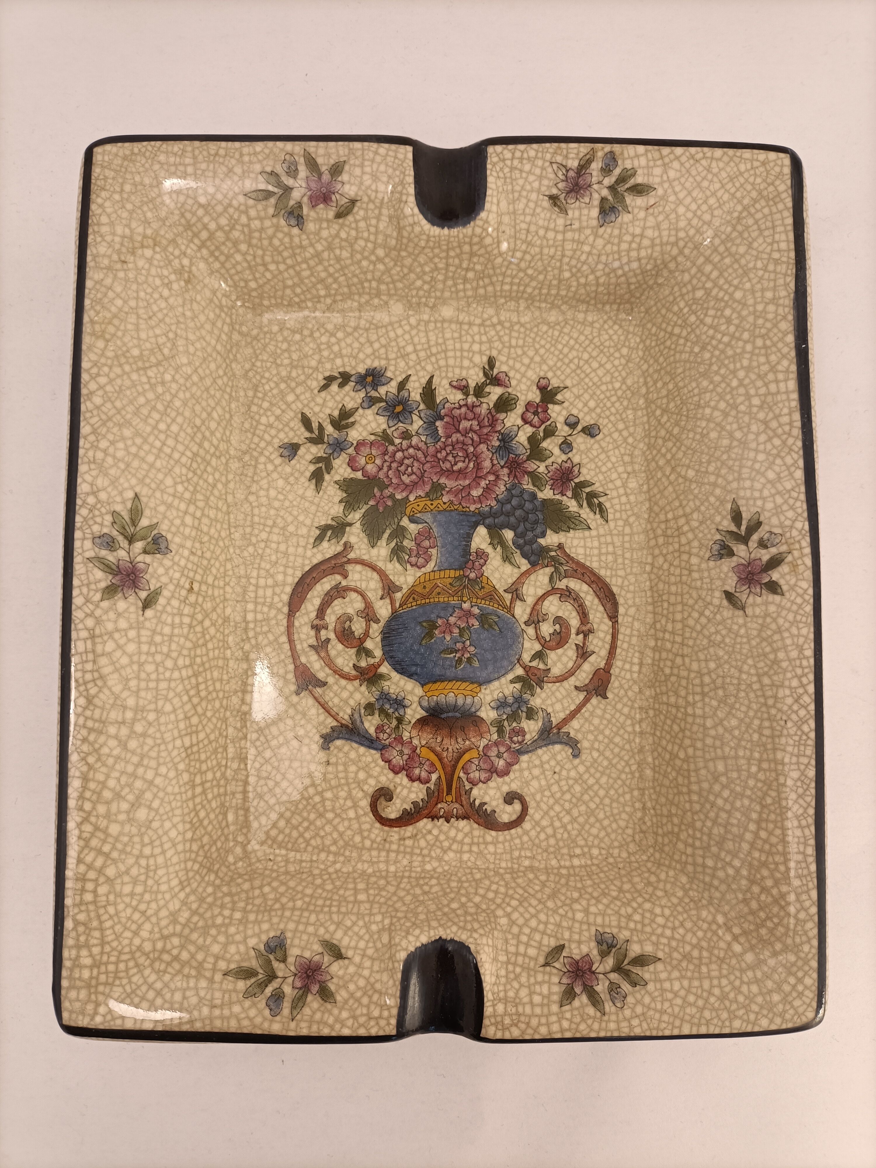 Vintage ceramic ashtray