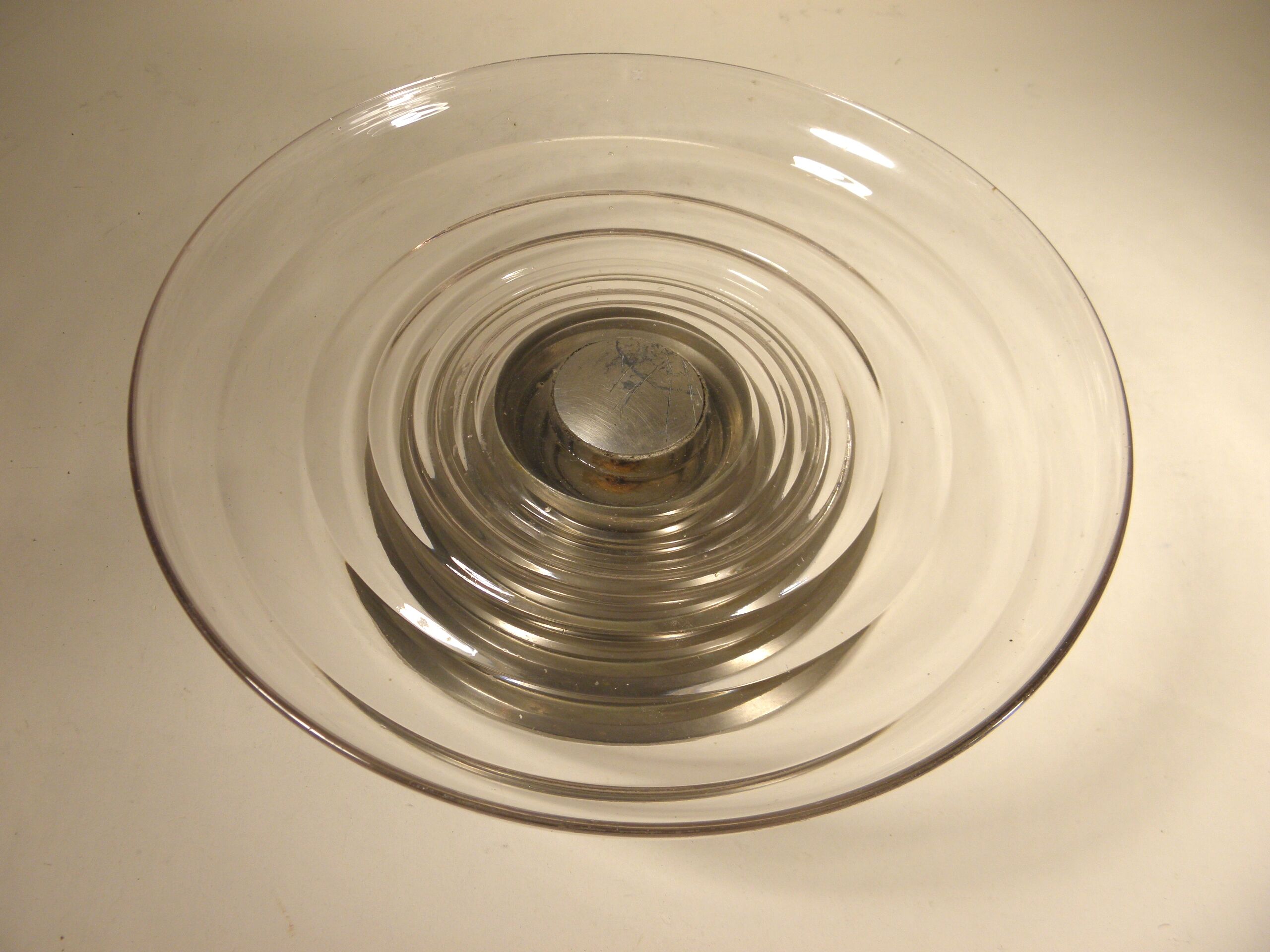 Art deco cup in glass and metal