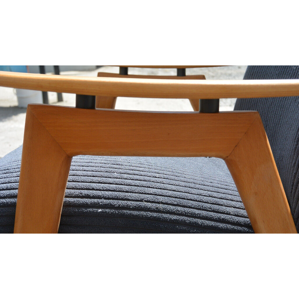 Paire de fauteuils de Jaroslav Šmídek