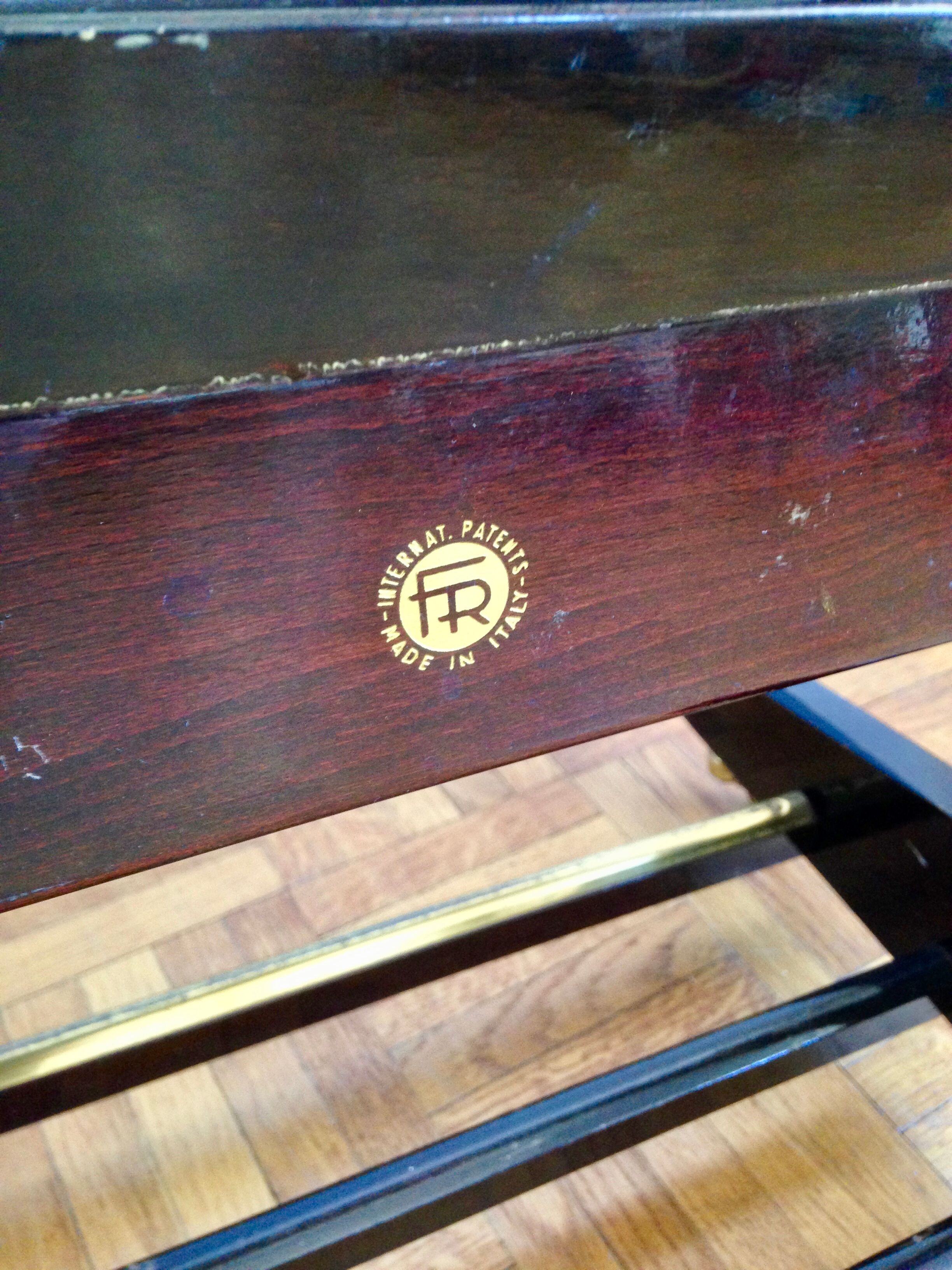 Fratelli Reguitti Footman