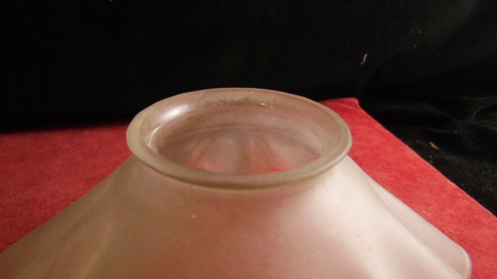 Abat jour plissé en verre dépoli