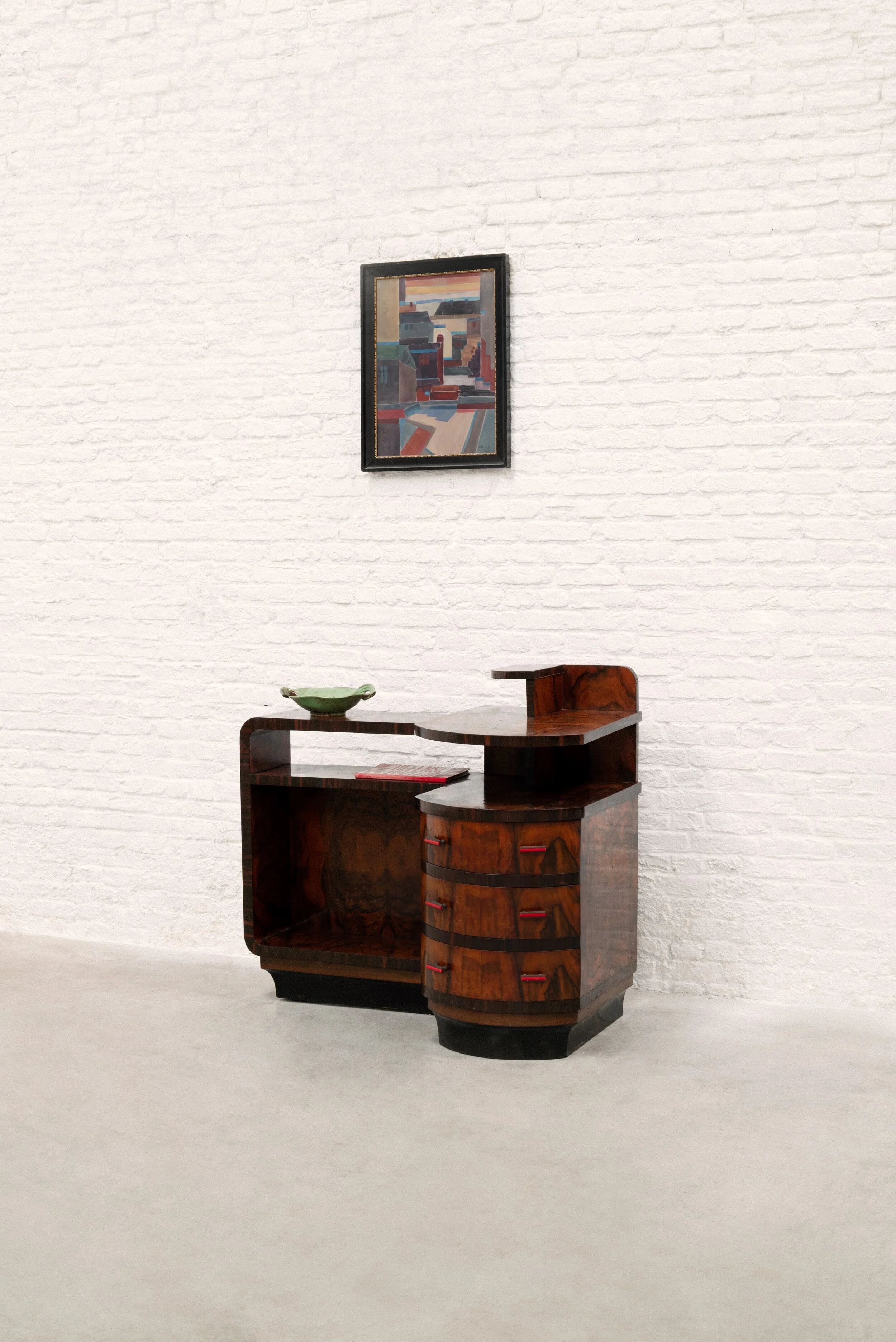 Italian rationalist walnut sideboard with red Bakelite handles, circa 1930