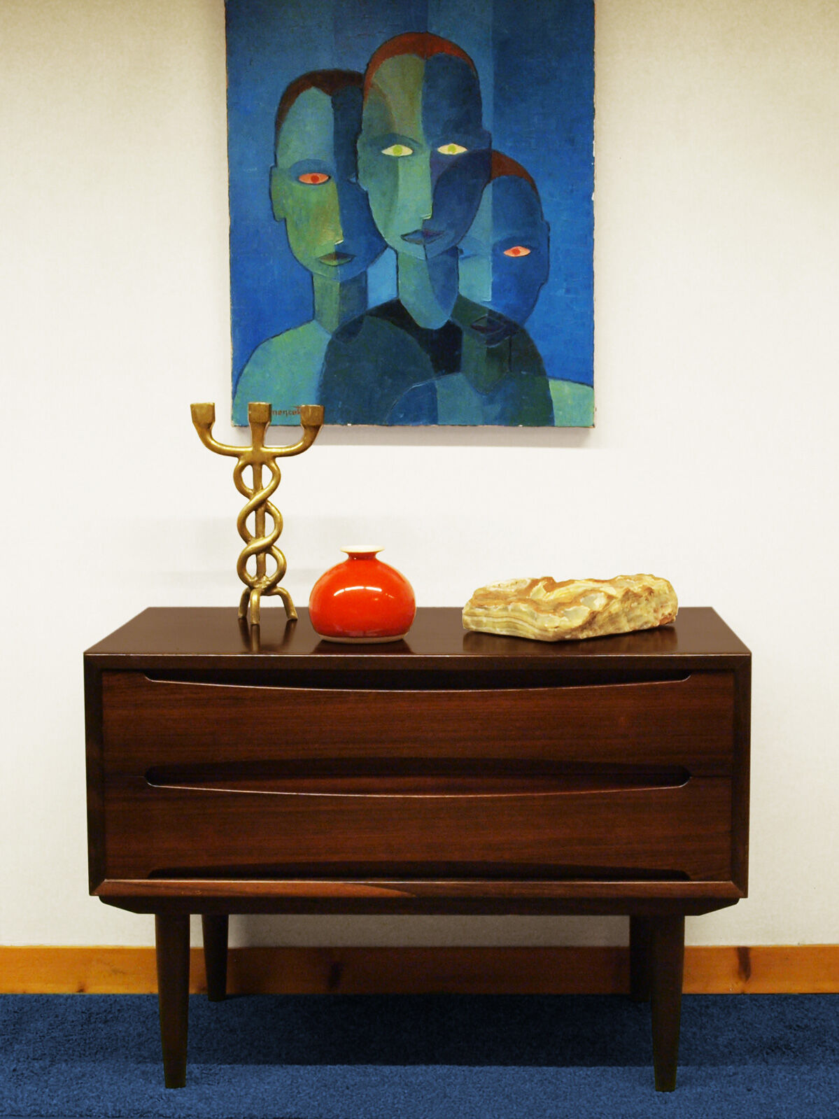 XXL brutalist ashtray