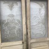 Three-door series engraved with acid