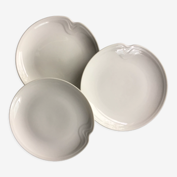 3 white porcelain dessert or serving plates