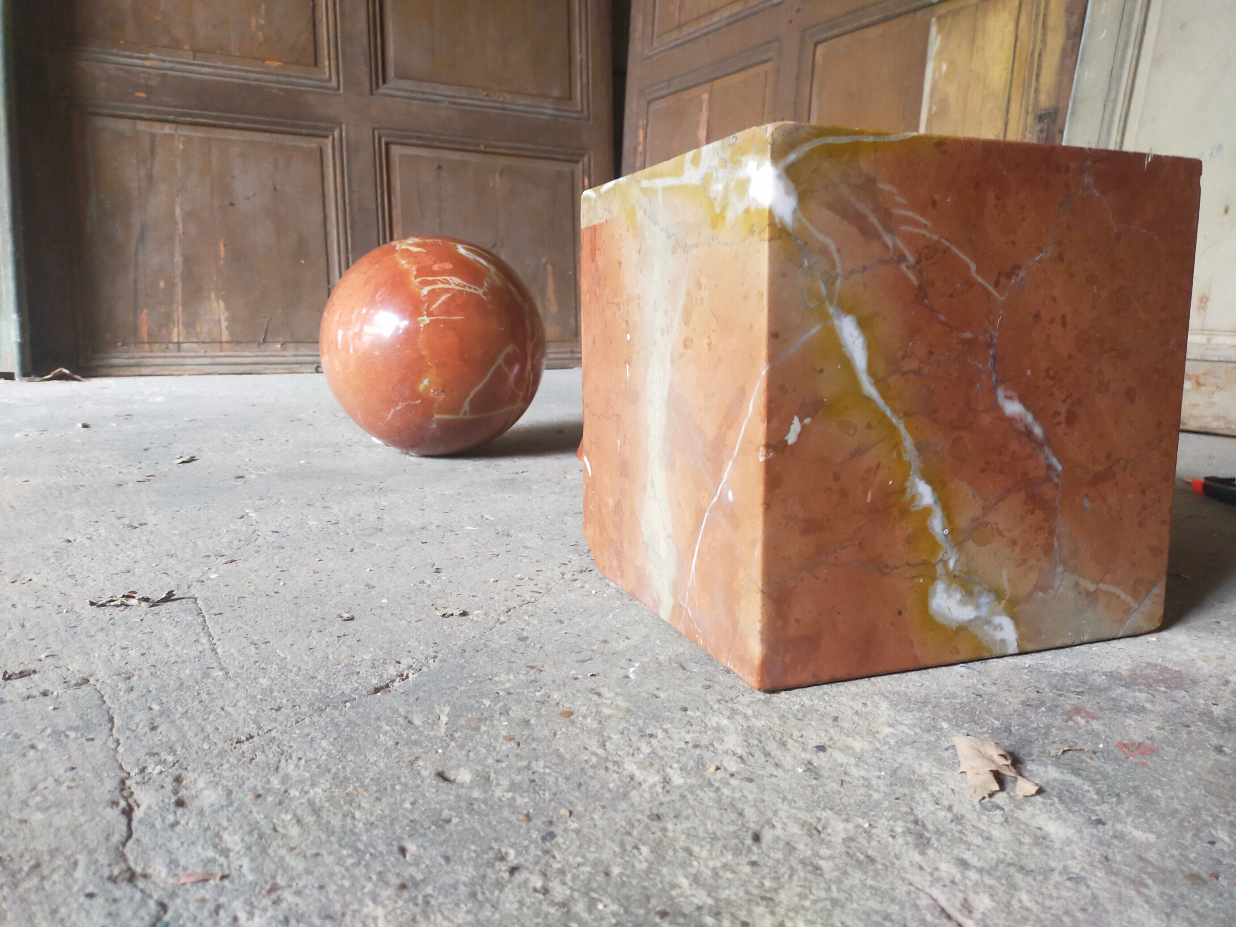 Table basse italienne en marbre