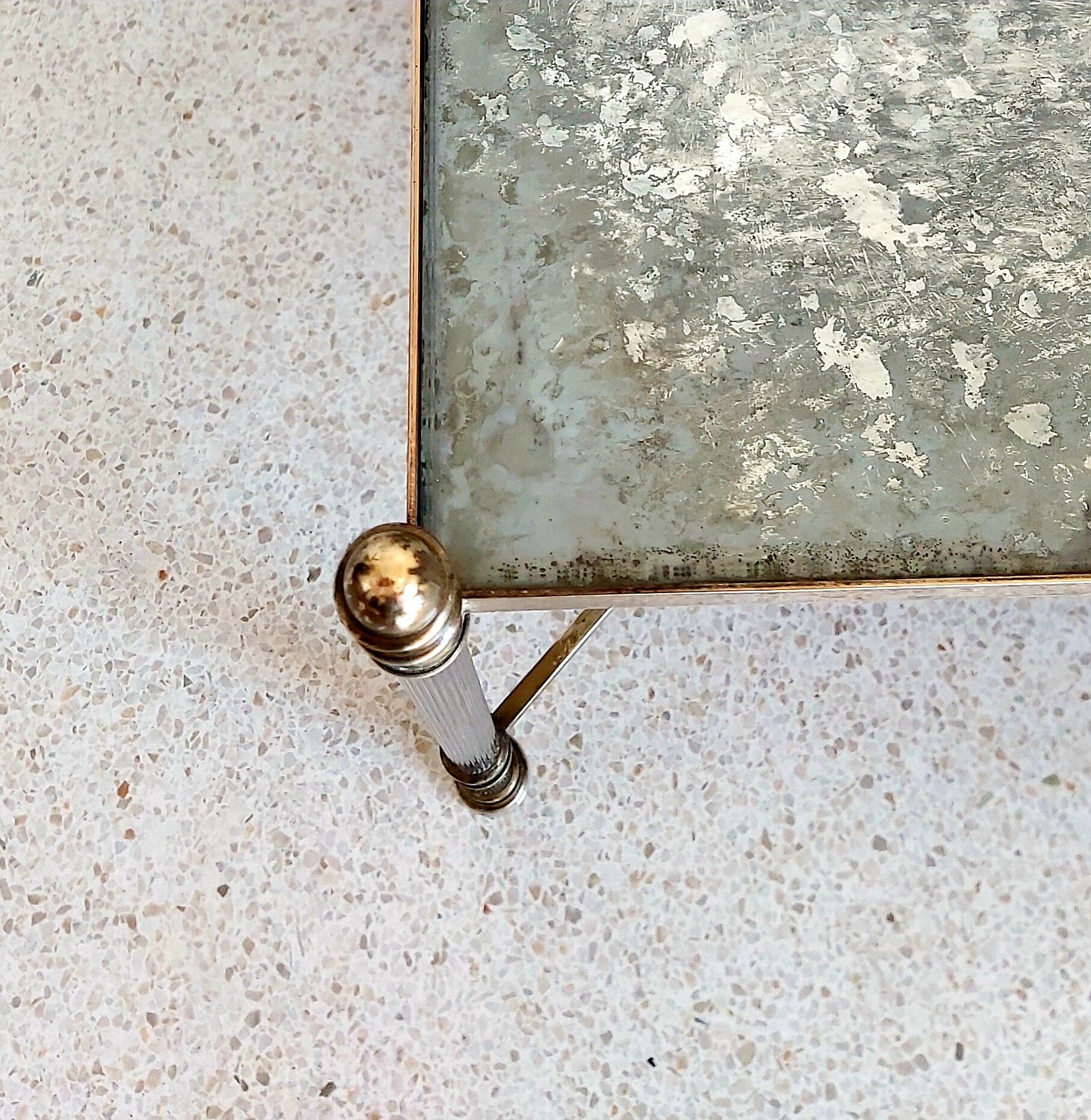 Table basse néoclassique 1960 laiton doré