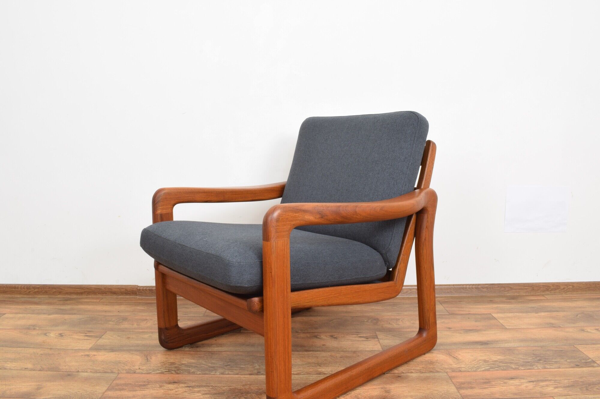 Mid-Century Danish Teak Armchair from Holstebro Møbelfabrik, 1970s.