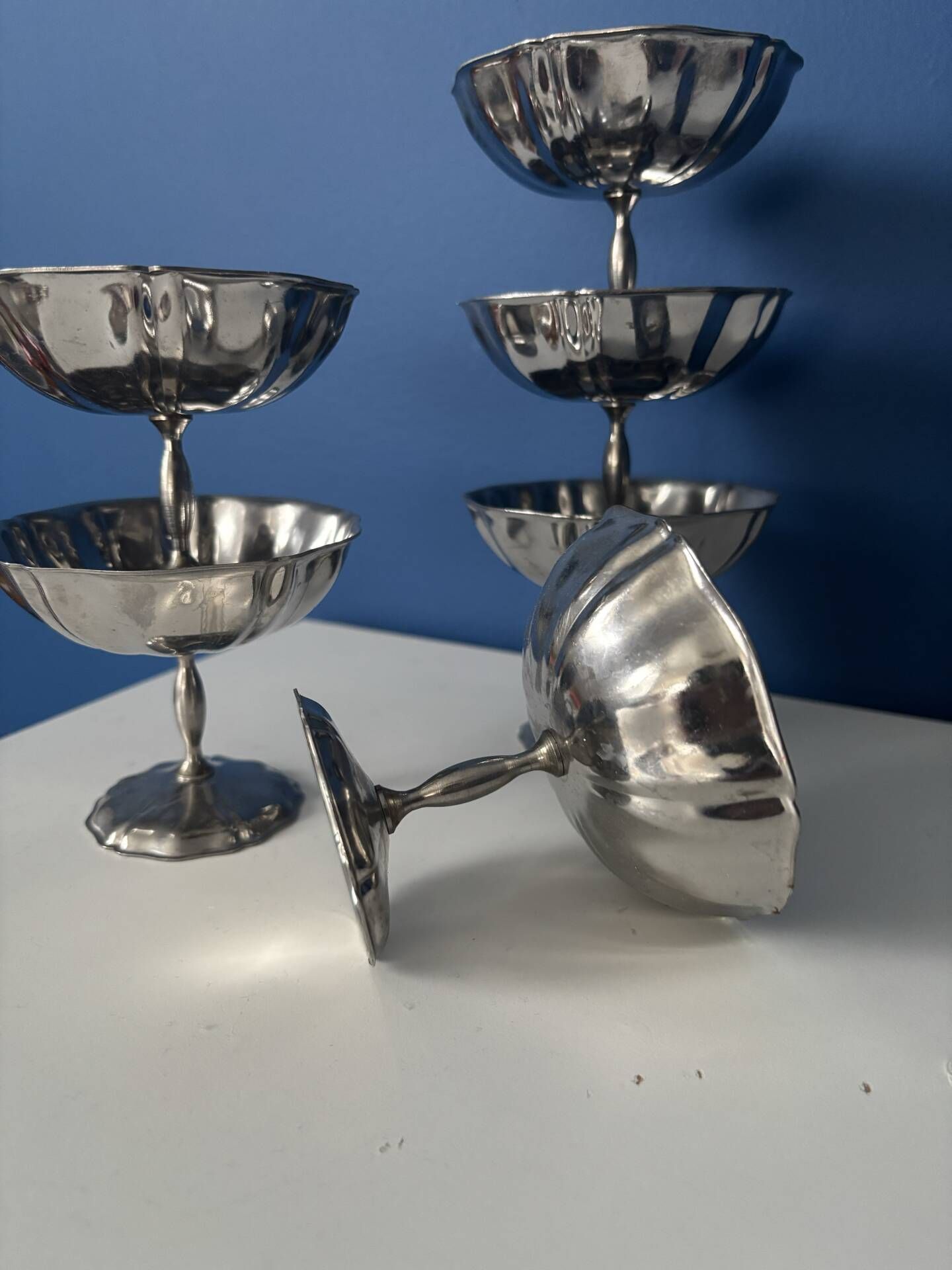 Set of 6 stainless steel ice cream bowls bistro style