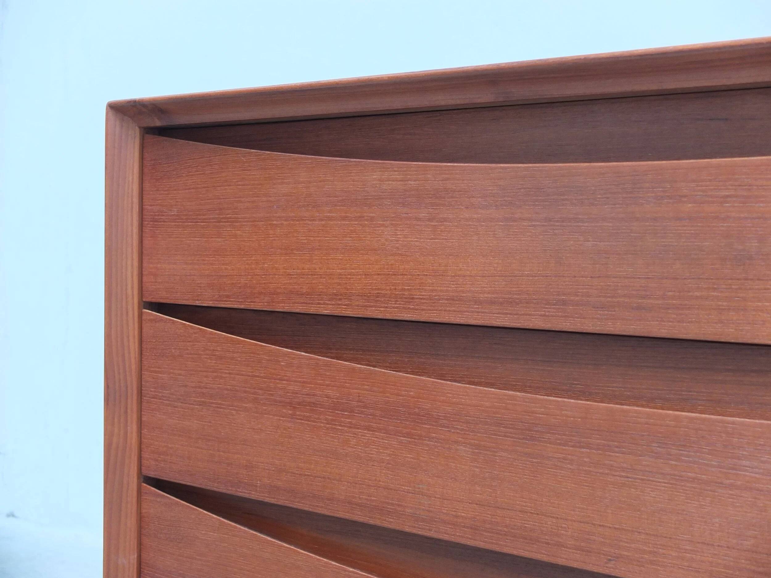 Freestanding chest of drawers in teak by Arne Vodder for Sibast, 1960s