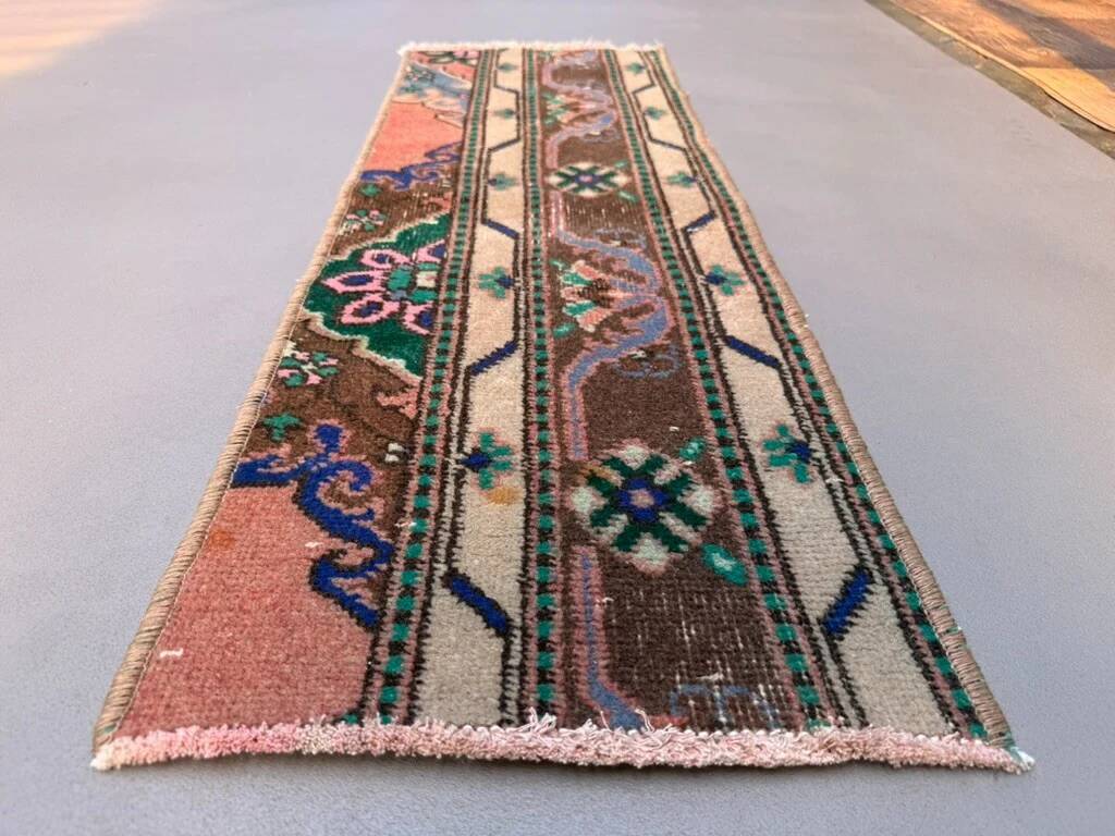 Small vintage Turkish rug 36x103 cm, short runner, mini carpet 2559