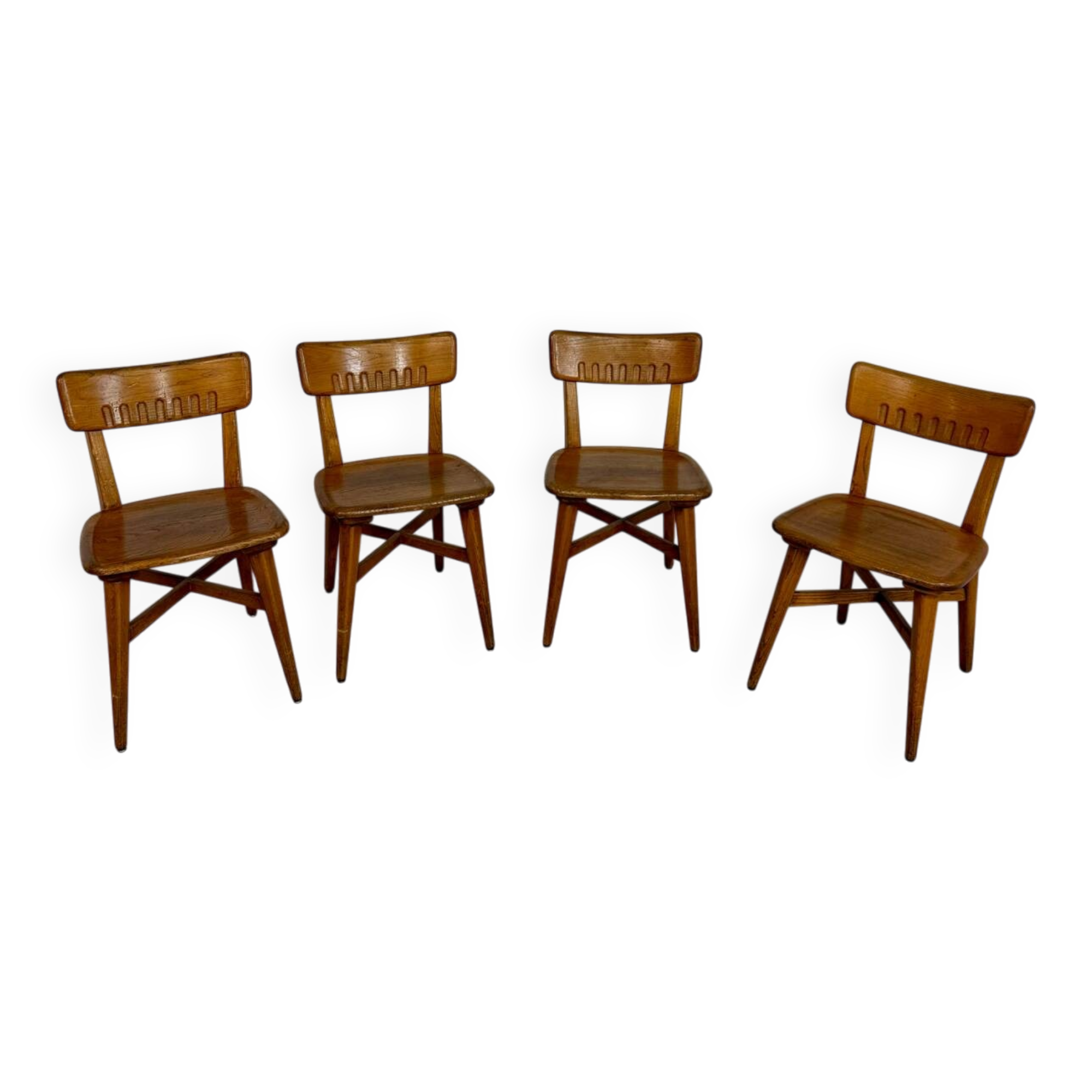 Set of 4 vintage solid oak chairs, 1960s design with sculpted backrest.