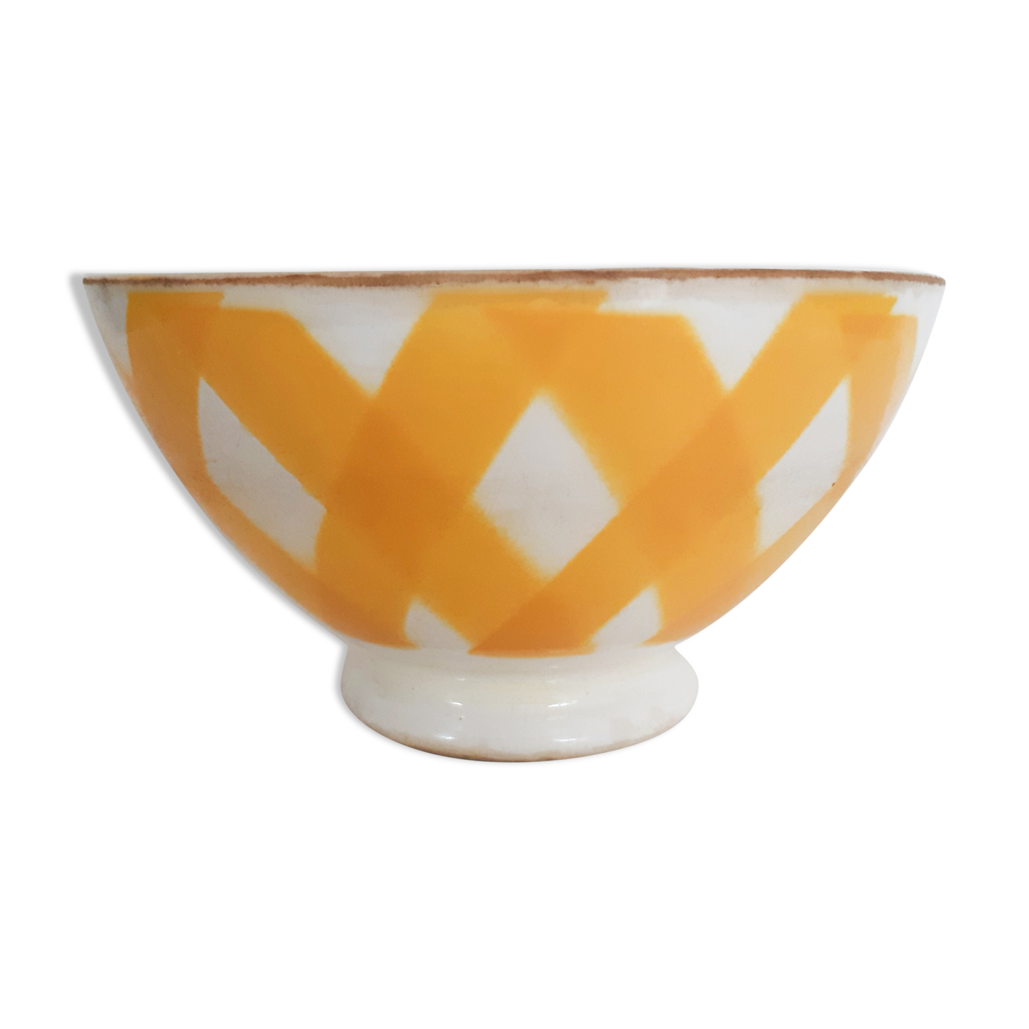 Yellow Scottish Sarreguemines earthenware piedouche bowl, Digouin