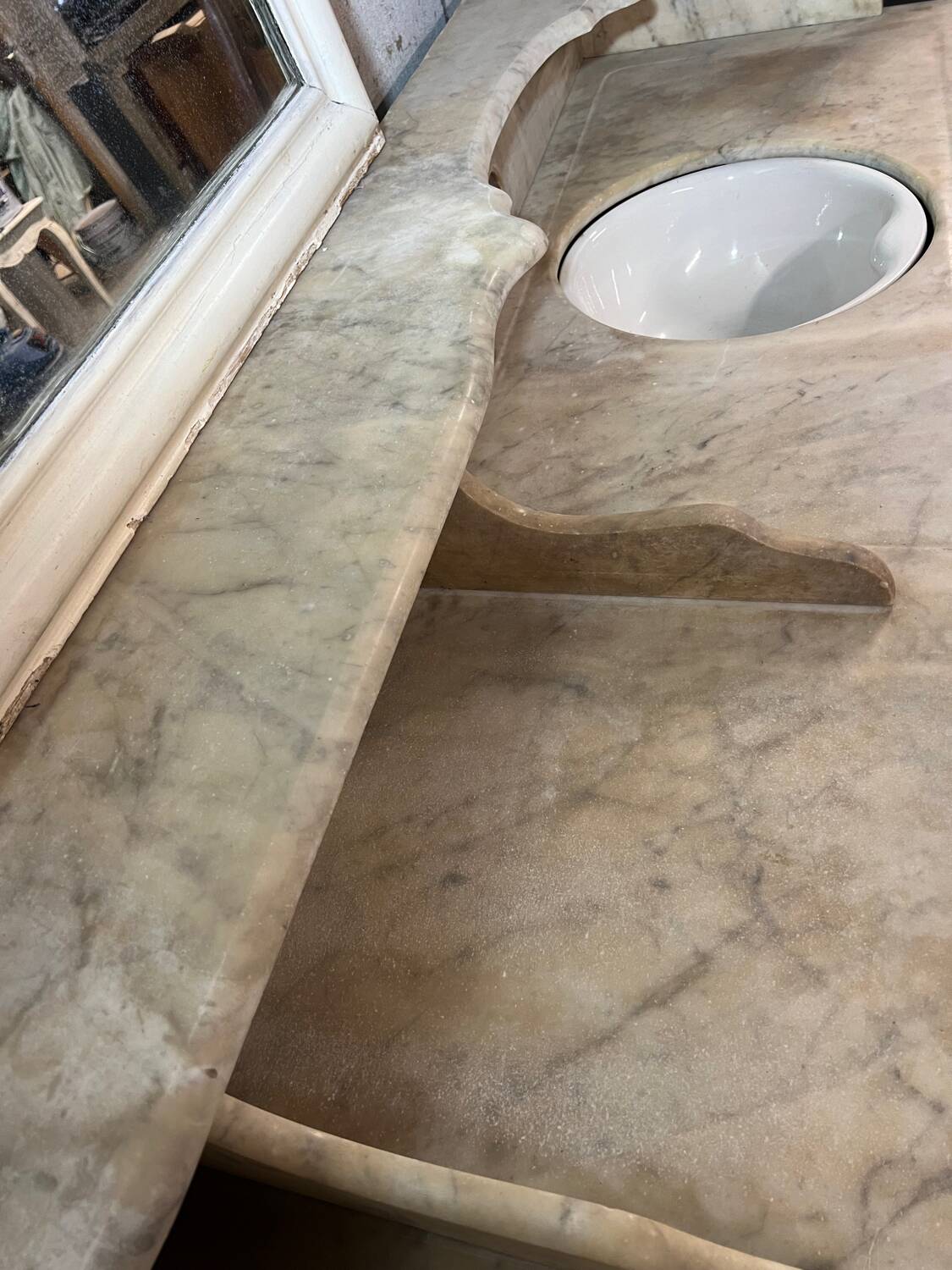 Antique hairdresser's-barber's furniture