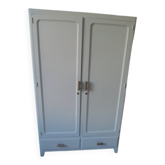 Wardrobe, dresser, vintage linen linen.