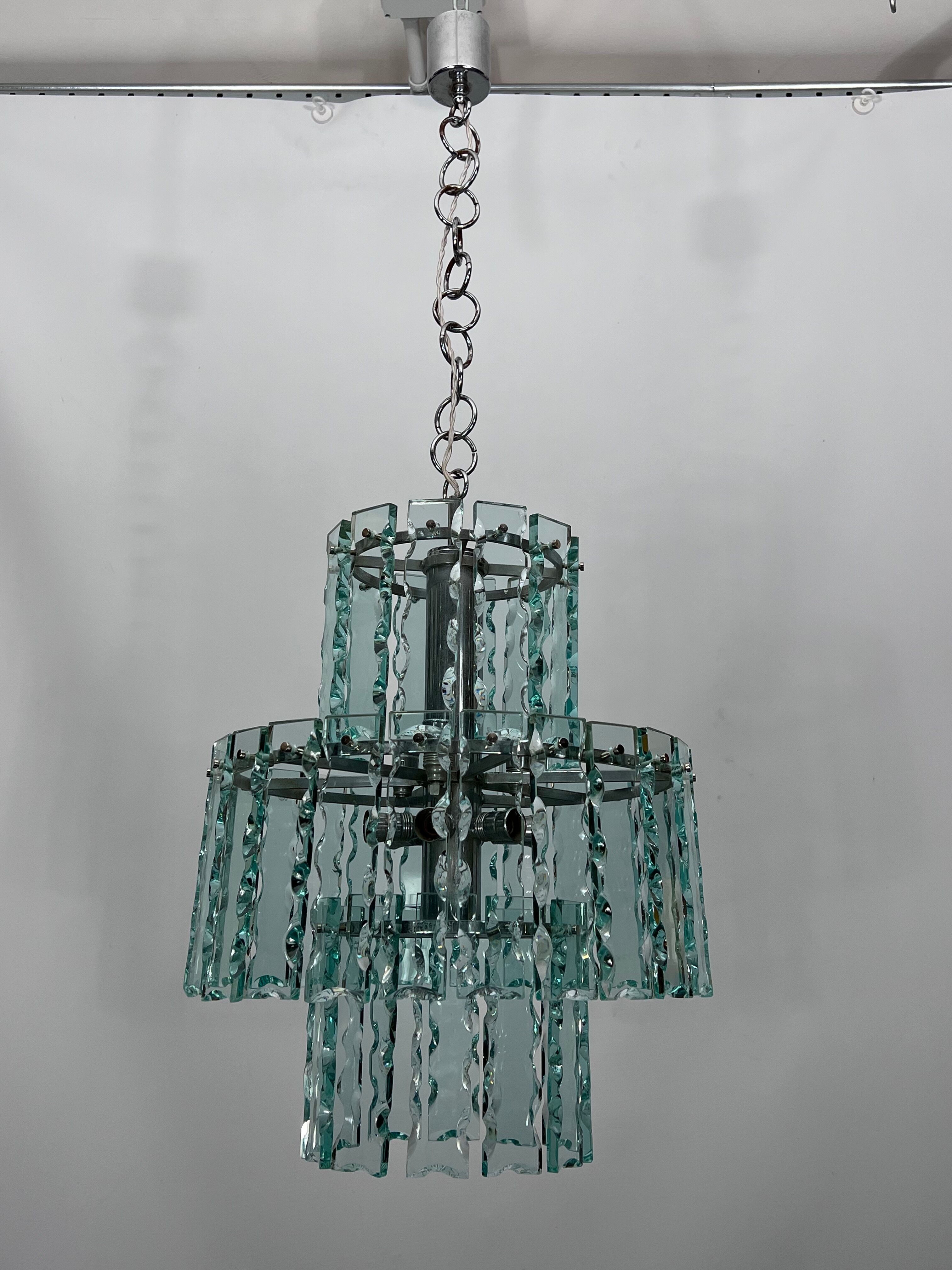 Italian cut glass chandelier by Zero Quattro. 1970s