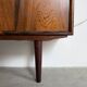 Bibliothèque vintage en palissandre avec éclairage