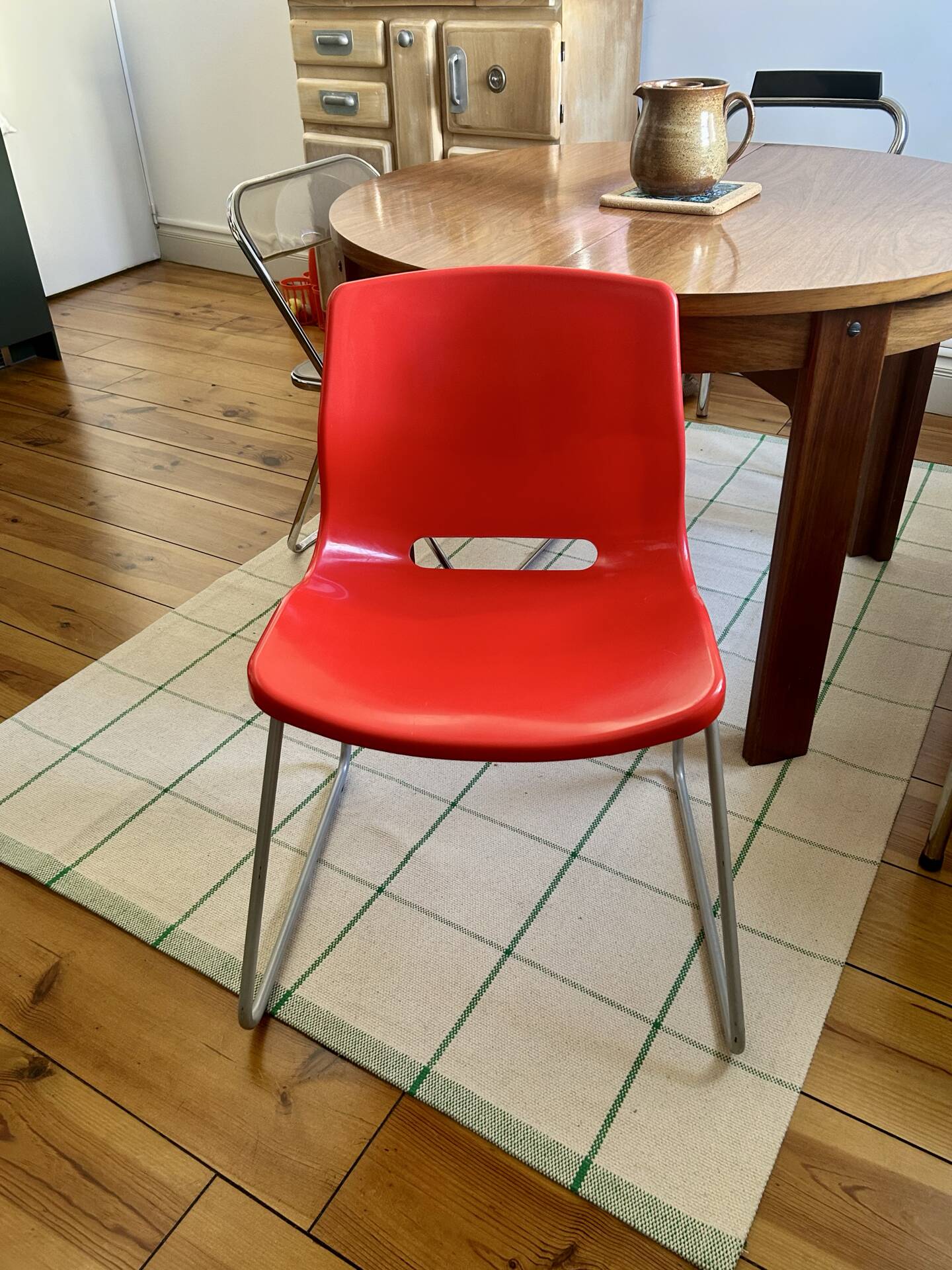 Red vintage 90's Ikea chair