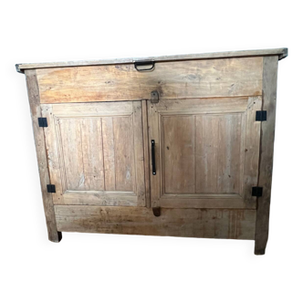 Sifter / flour mixer