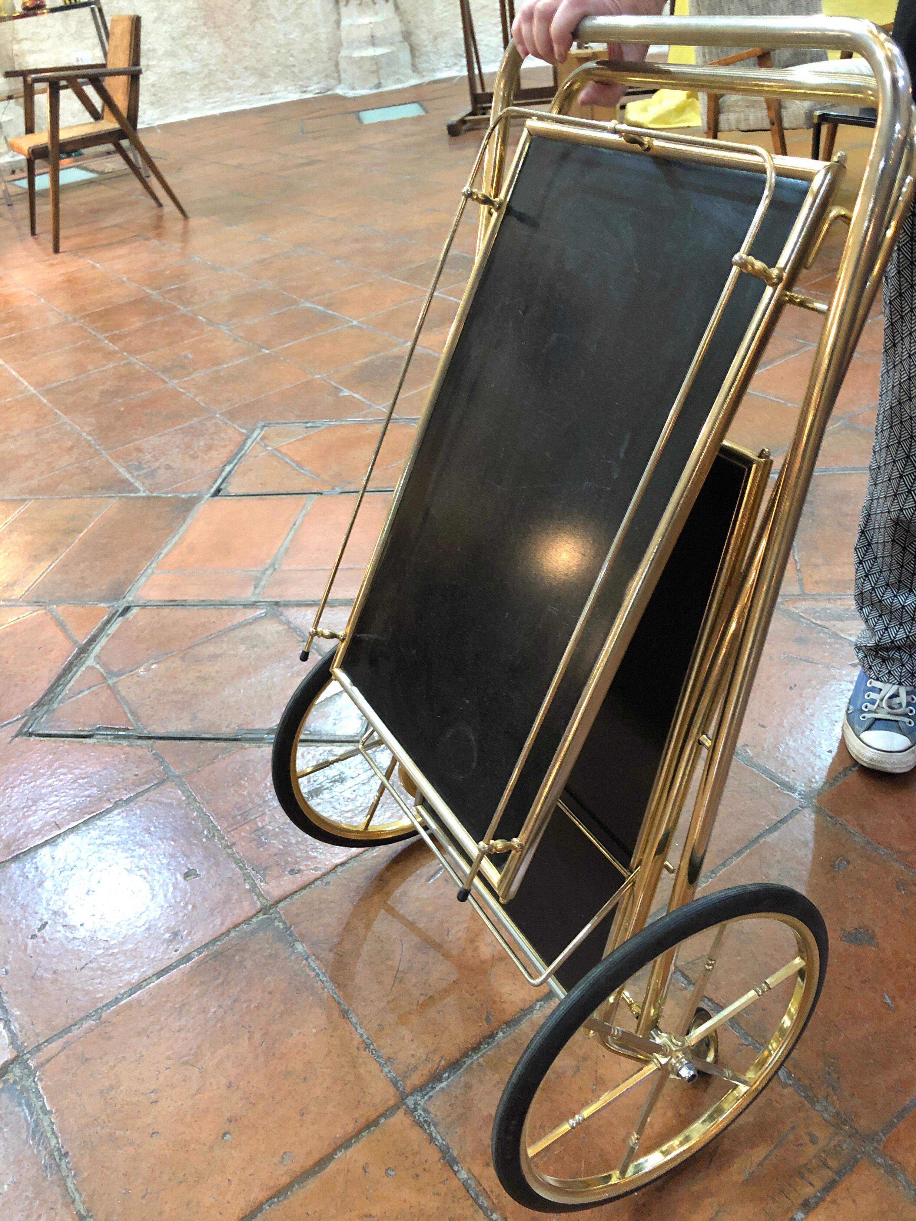 Vintage rolling service