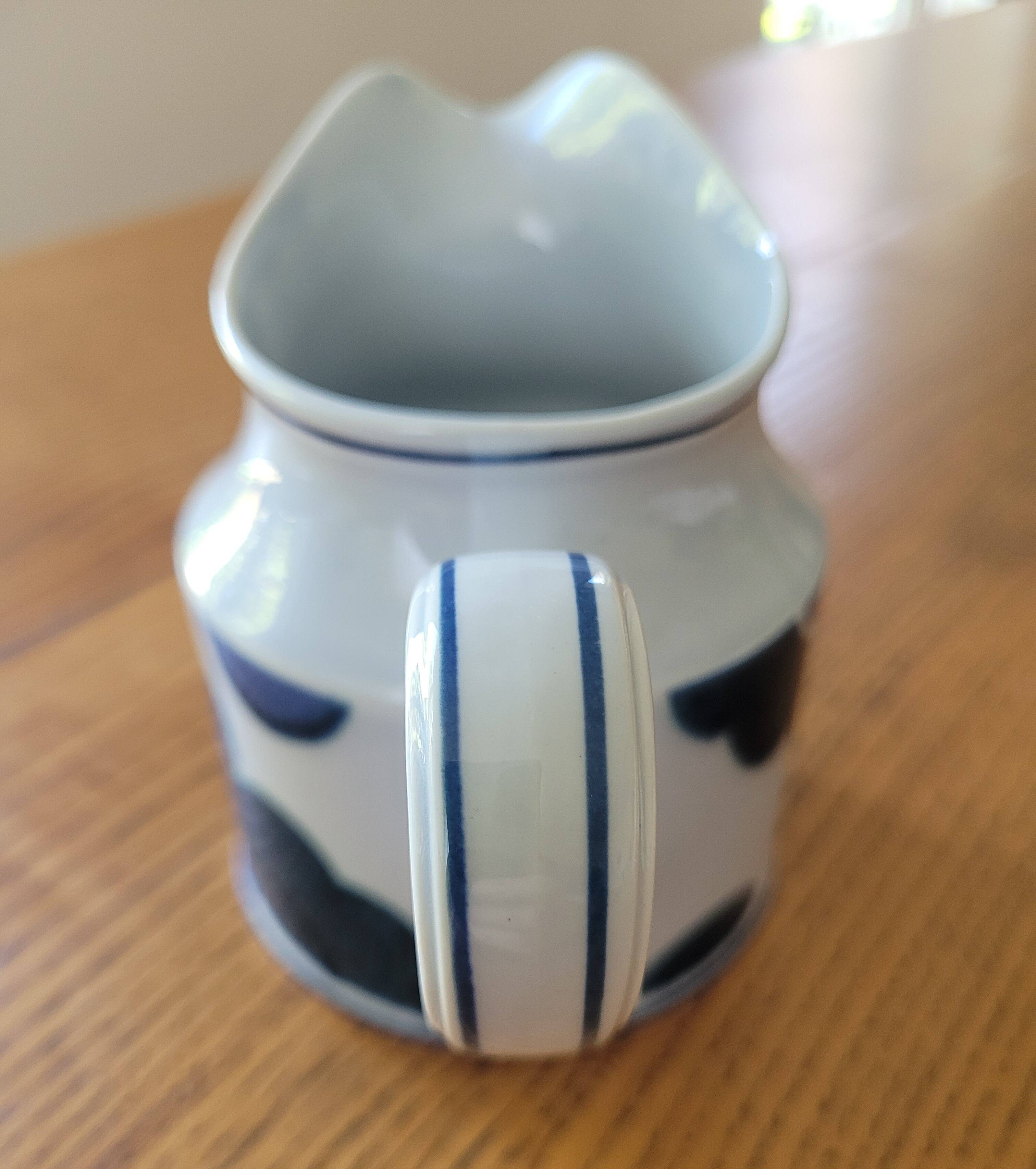 Small porcelain "blue cloud" milk jug/pitcher from Villeroy & Boch
