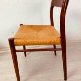 Moller 75 chairs