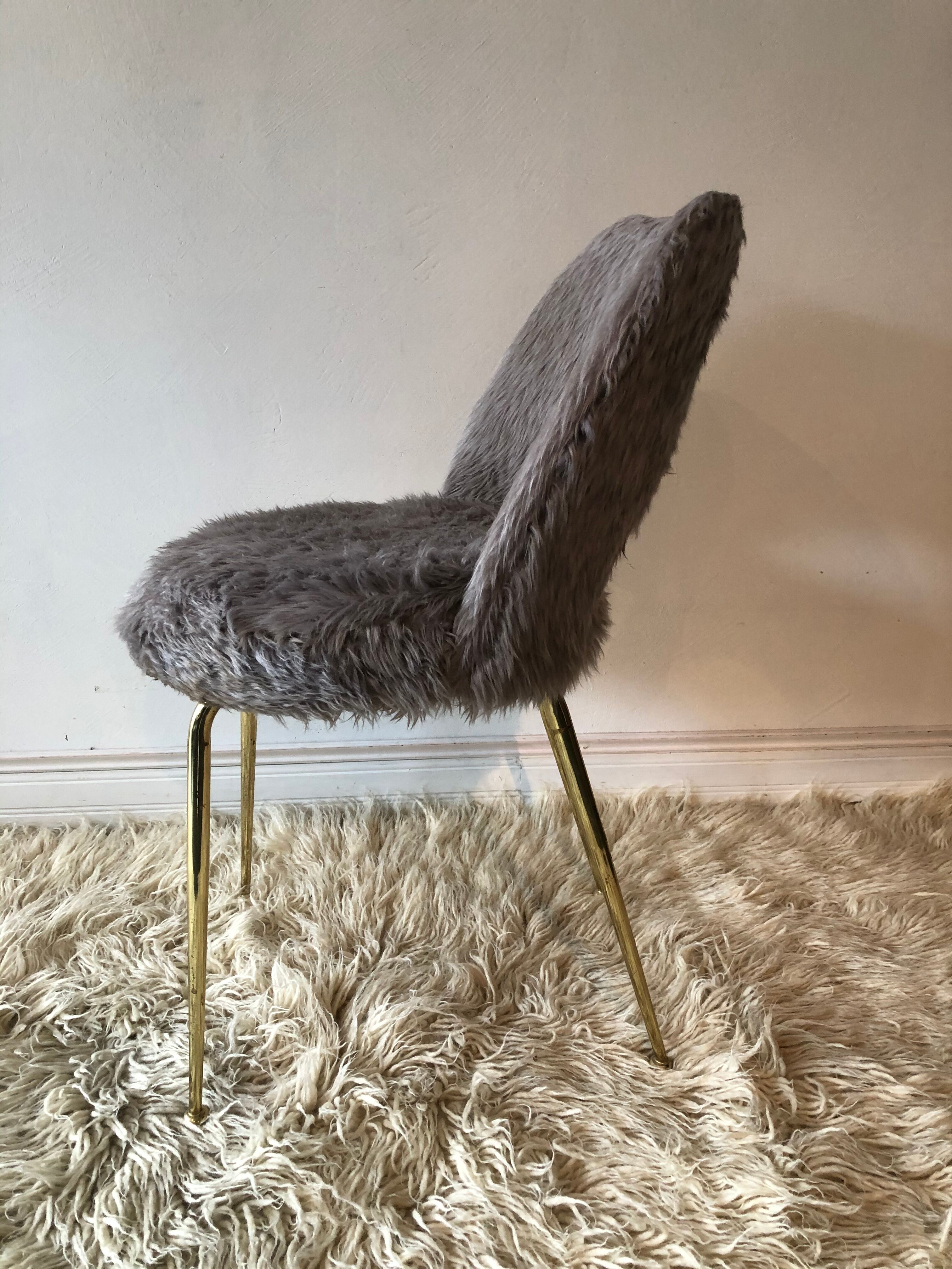 Vintage barrel chair