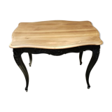Very nice style table