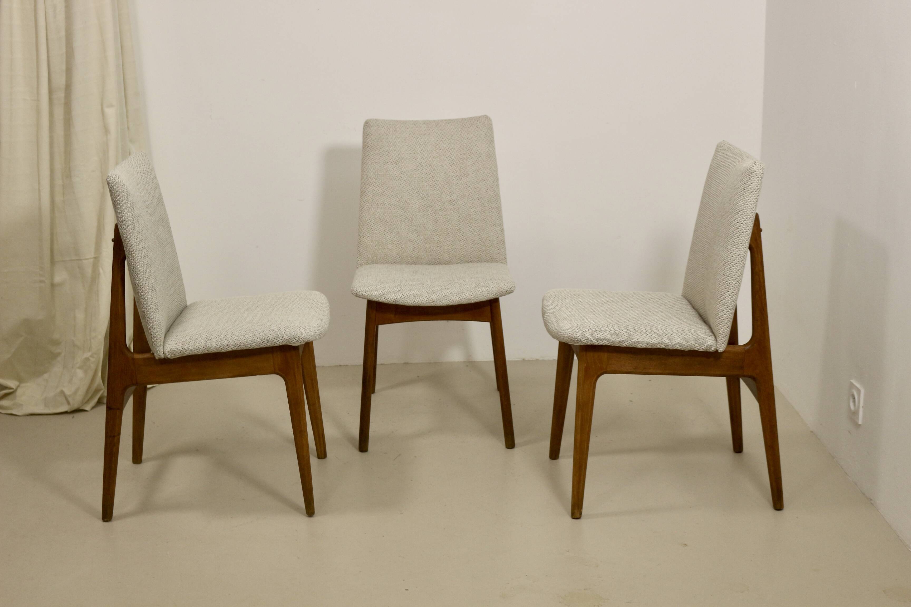 Lot 3 chaises scandinave année 60 en hêtres ref Jack