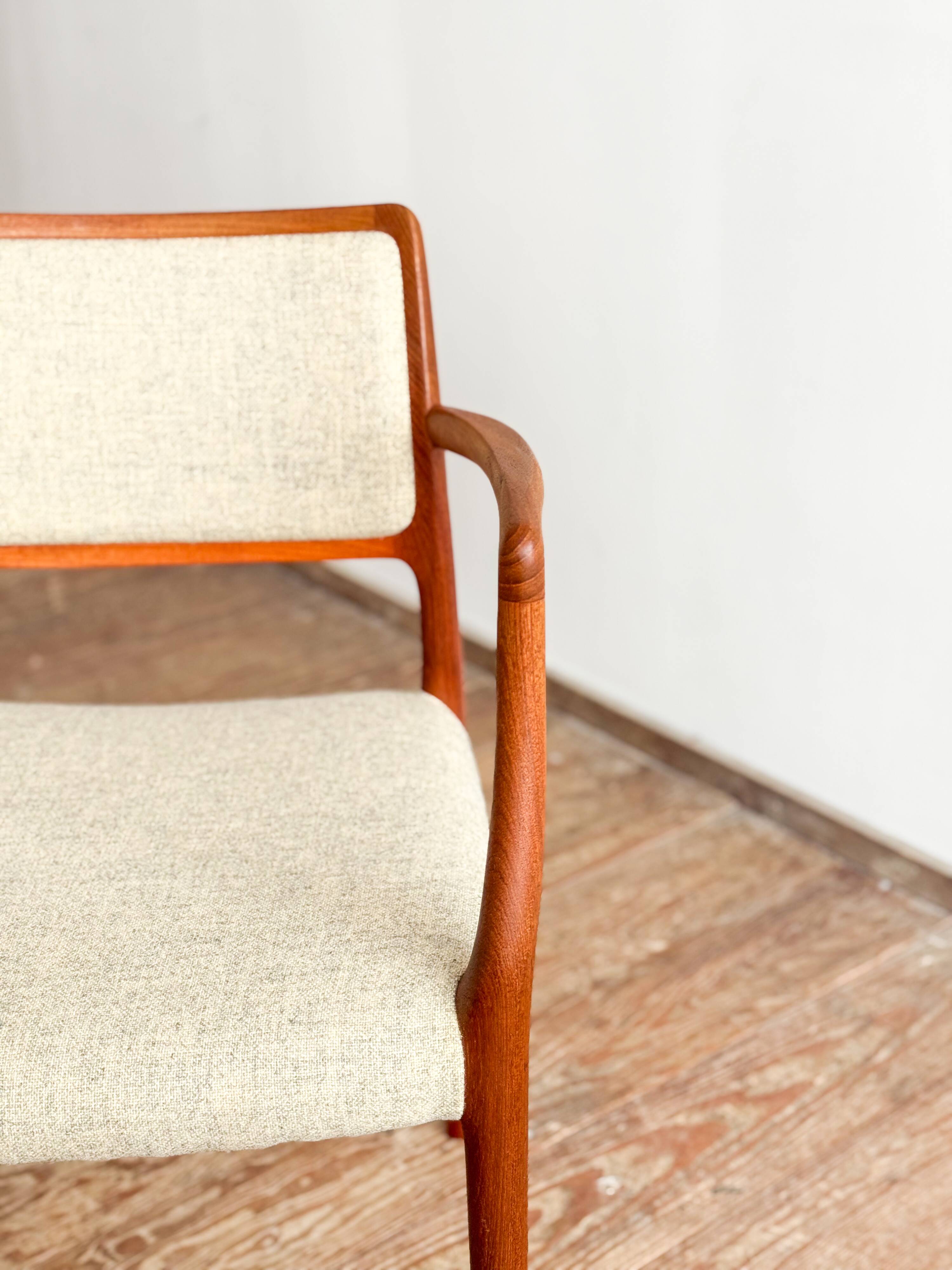 Fauteuil modèle 65 en teck par Niels O. Møller, Danemark